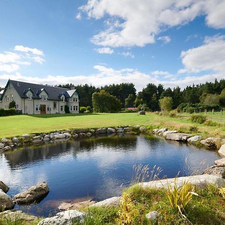 Daviot Lodge Экстерьер фото