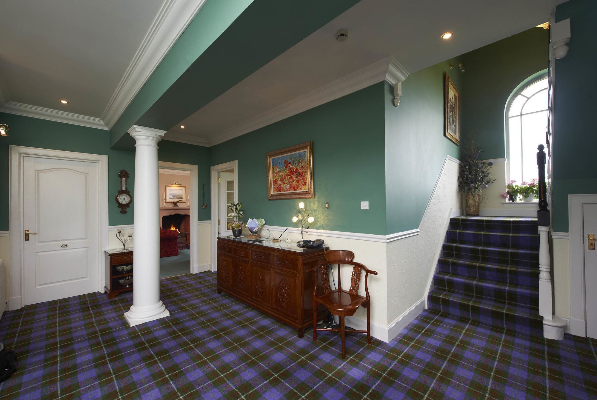 Daviot Lodge Экстерьер фото